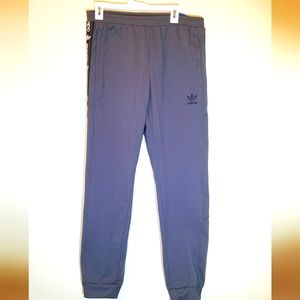 Men's Adidas jogging pants, color Gray size Is large slim fit